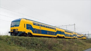 Man aangehouden voor dreiging met explosief in trein Emmen – Zwolle