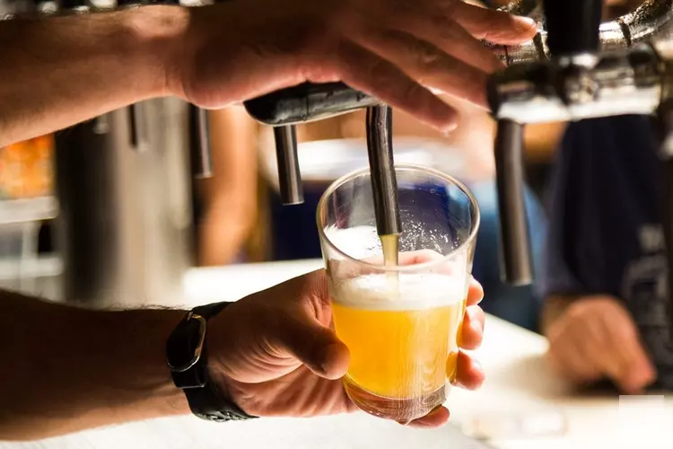 Zwols café hoeft minder huur te betalen vanwege coronamaatregelen