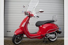 Gezocht: Wie is deze scooterrijder?