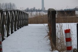 Sneeuwval vanuit zuidwesten bedekt vrijwel hele land, maar is van korte duur