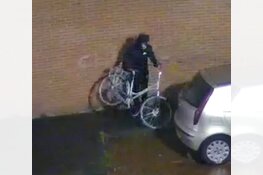 Gezocht: Auto uitgebrand, wie heeft informatie?