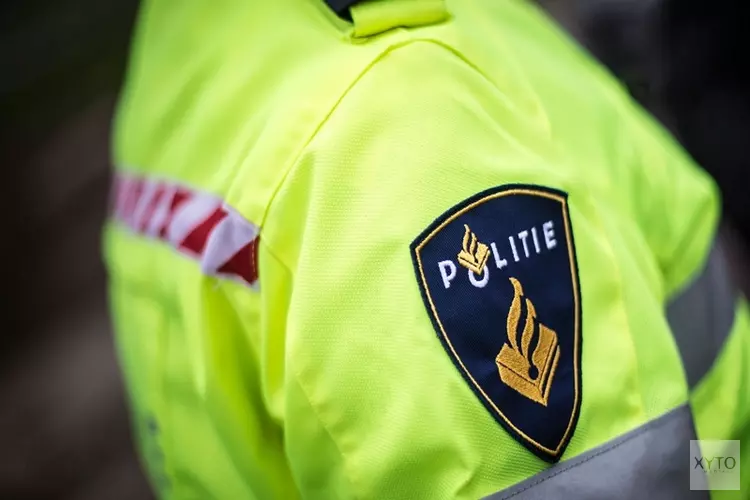 Politie doet onderzoek naar toedracht en doodsoorzaak van overleden persoon in woning
