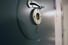 Celstraf voor geweld tegen NS-medewerkers