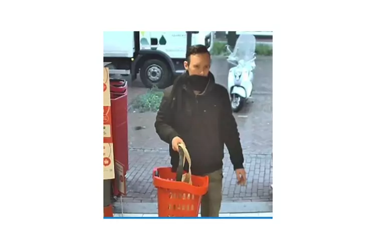 Gezocht: Winkeldiefstal - Thomas A Kempisstraat