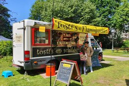 De Wijnclub, Borrelplanken en Speciaalbieren: Foodtruckfestival HOPPAAA! strijkt neer in Volendam!