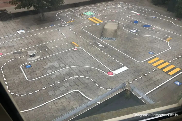 Opening ANWB Verkeersplein op schoolplein van voormalige Elbertsschool