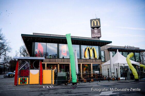 McDonald’s Zwolle - de Lichtmis geopend aan de A28