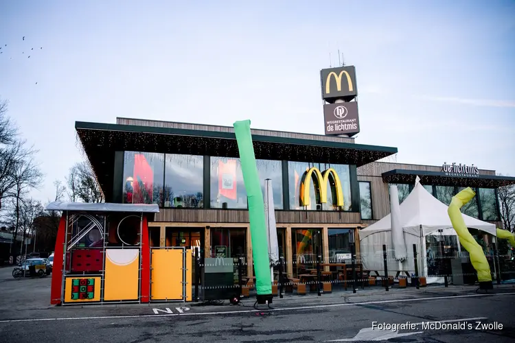 McDonald’s Zwolle - de Lichtmis geopend aan de A28