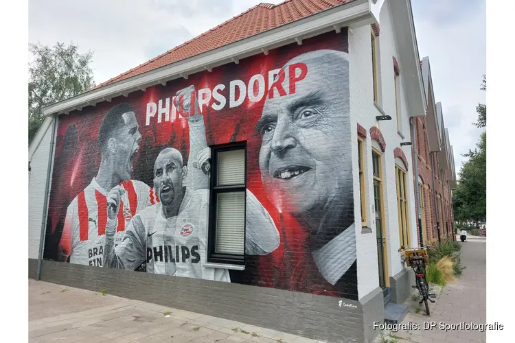 PSV dendert na rust over PEC Zwolle heen