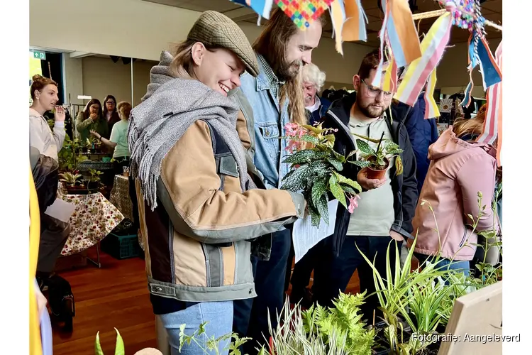 Buitengewone plantjes- en stekjesmarkt in Zwolle