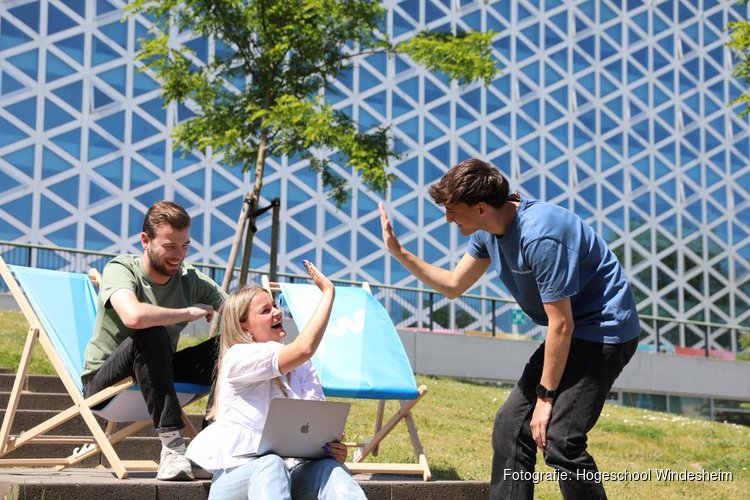 Studenten waarderen Windesheim opnieuw het best van alle brede hogescholen