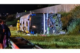 Ernstig ongeval met Oostenrijkse touringcar op A28 bij Wezep: meerdere gewonden