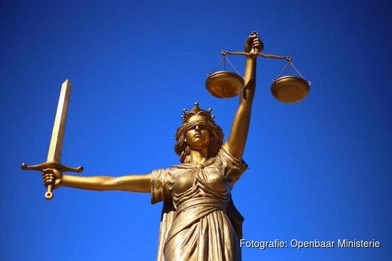 OM in Noord-Nederland eist tot zes jaar cel in grote mensenhandelzaak
