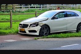 Kopstaartbotsing op Eperweg in ’t Harde, één passagier nagekeken