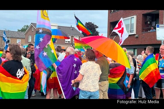 Regenboogvlag wordt zaterdag alsnog gehesen in Oldebroek: burgemeester aanwezig bij ceremonie