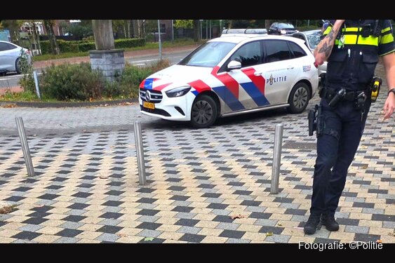 Twee meldingen van personen met messen bij station Wezep